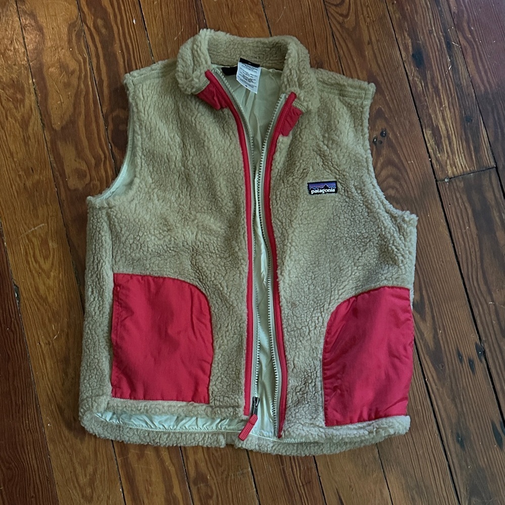 Patagonia Kids' M Tan and Red Fleece Vest